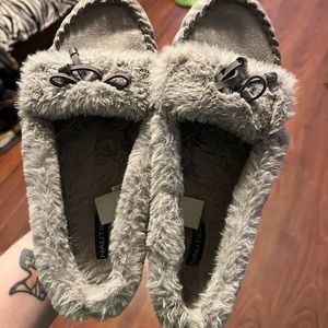 Nautica slippers